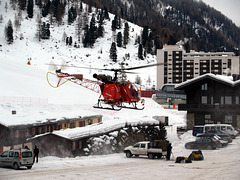 Helicopter in Siviez