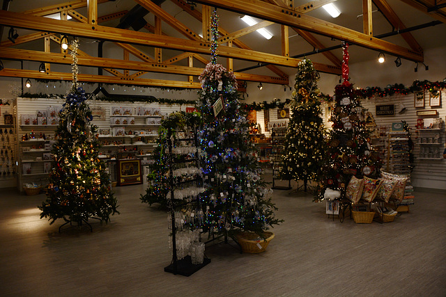 Alaska, Santa Claus House Inside