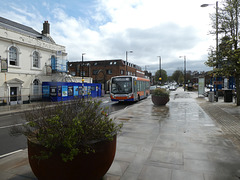 Centrebus 559 (YX09 FLB) in Dunstable - 14 Apr 2023 (P1150072)