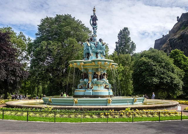 Ross Fountain