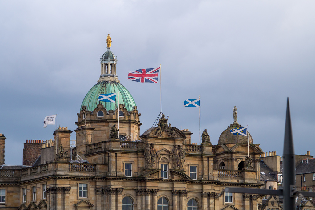 Edinburgh - Museum on The Mound