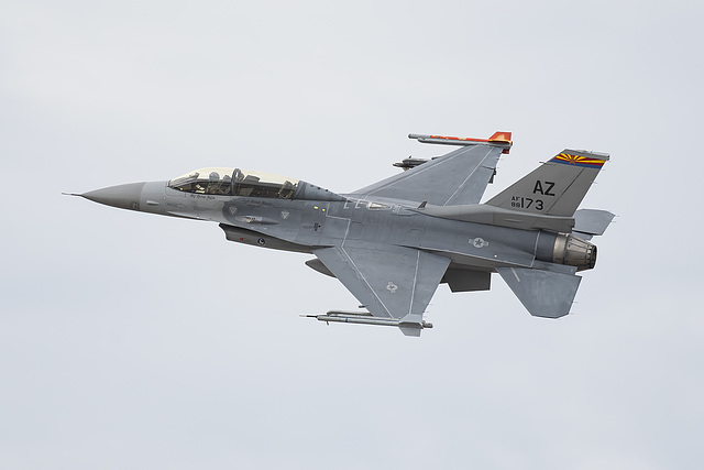 General Dynamics F-16D Fighting Falcon 88-0173