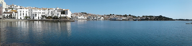 Cadaques - Costa Brava - Pano