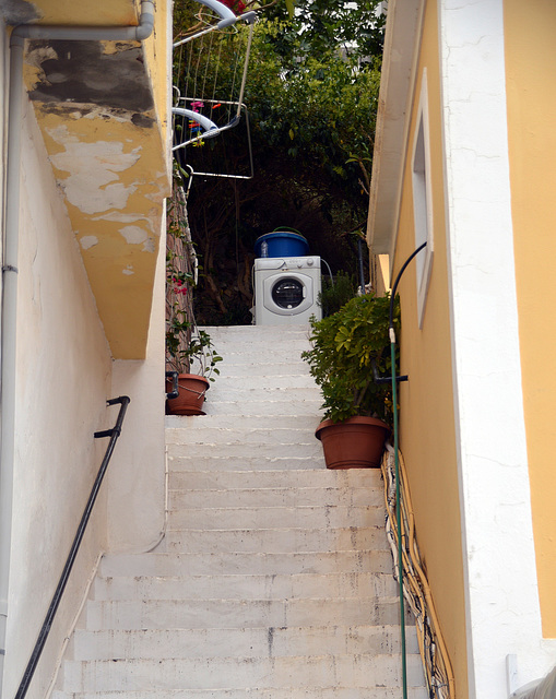 Offene Waschküche auf Symi