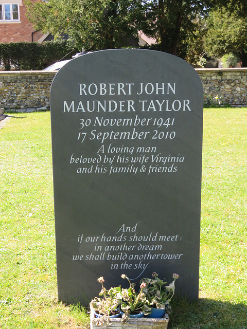 hertingfordbury church, herts, c21 tombstone of robert taylor +2010 with kingfisher on reverse (2)