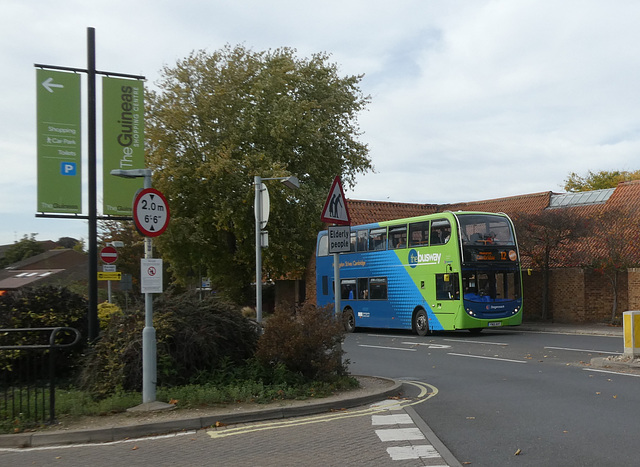 HFF: Stagecoach East (Cambus) 15220 (YN15 KHT) in Newmarket - 19 Oct 2022 (P1130818)