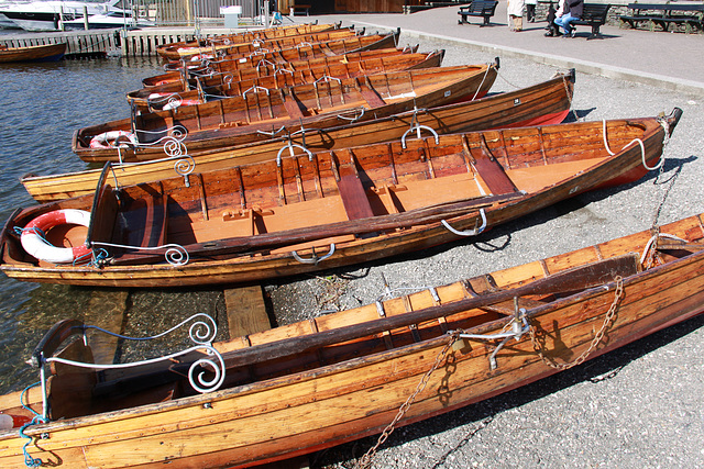 Bowness boats