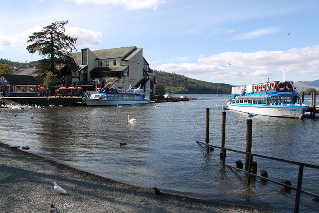 Bowness boats