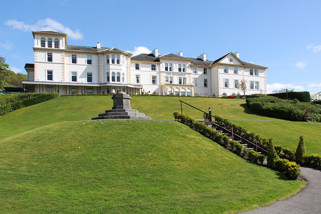 Bowness Hotel