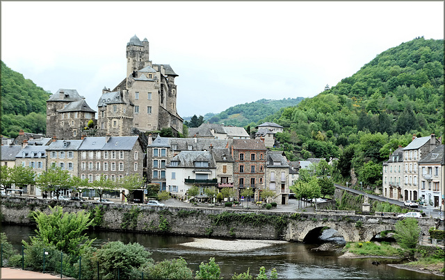 Estaing (12) 19 mai 2019.