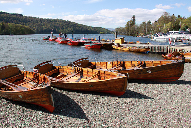 Bowness boats