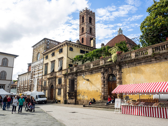 Piazza S. Martino, Lucca, Toscana