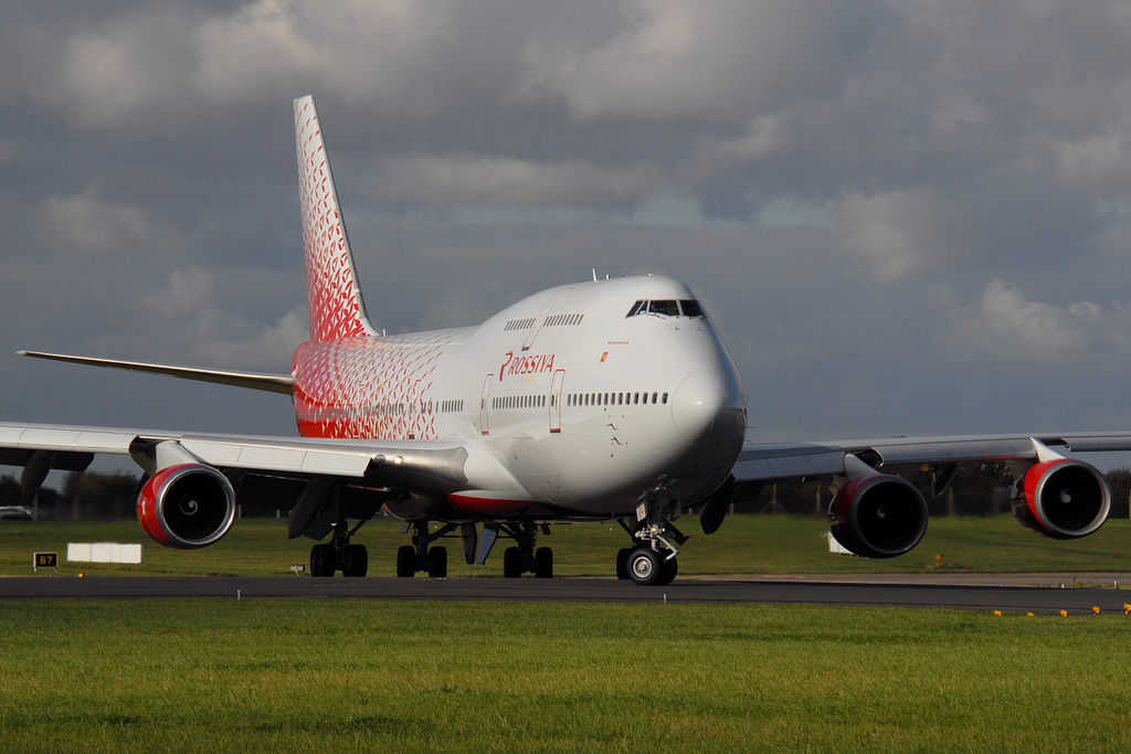 EI-XLC B747-446 Rossiya