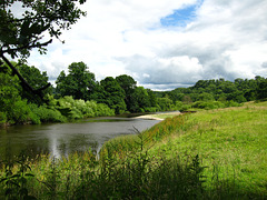 The River Severn looking downstream near Apley.