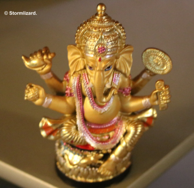 Hindu God Ganesha I bought in Chiang Rai jpg 01