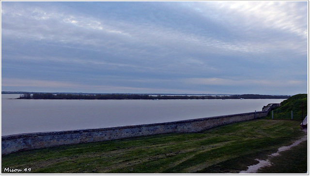 BLAYE (33 GIRONDE)