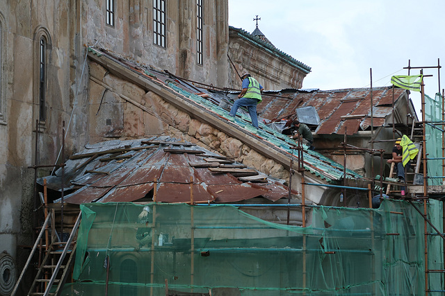 Fixing the roof