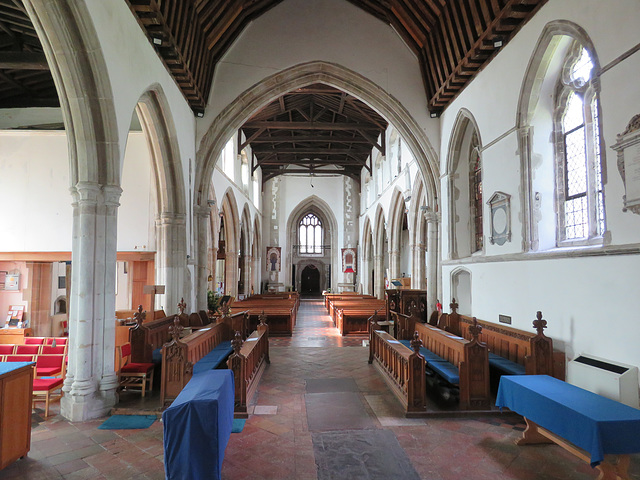 great dunmow church, essex,c14 chancel, c15 nave