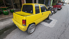 Daihatsu MIRA  jaune (1)