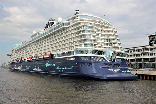 Mein Schiff 1