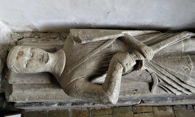 rampton church, cambs   (31) c14 effigy of knight , perhaps a de lisle tomb