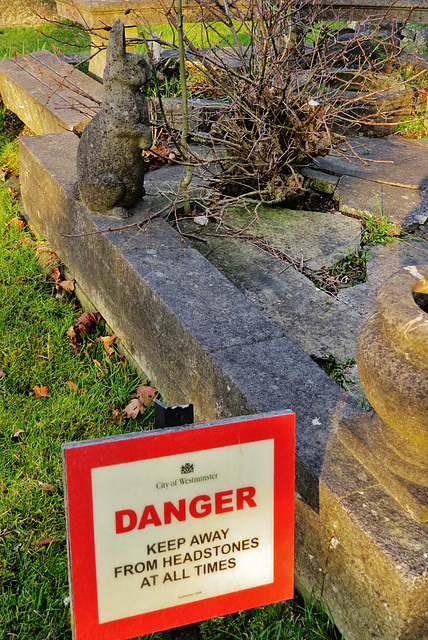 st. marylebone / east finchley cemetery, london