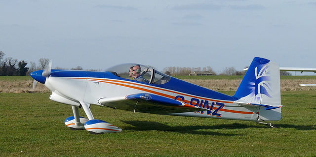 Rans RV-7 G-RINZ