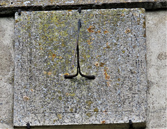 rampton church, cambs   (35) sundial