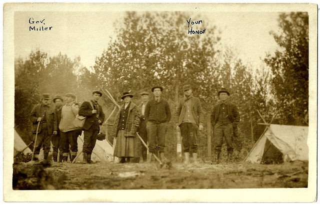 MN1010 FLIN FLON - (GROUP SHOT)