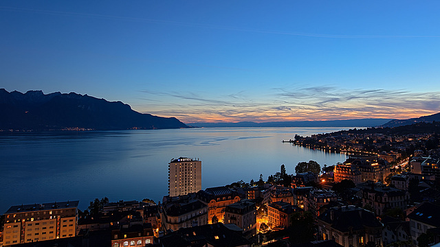 190808 Montreux crepuscule