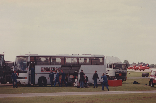 Emmerson Luxury Coaches XFK 173 at RAF Mildenhall – 24 May 1997 (356-19A)