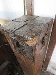 swavesey church, cambs  (12) almsbox