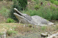 crystal palace dinosaurs, london