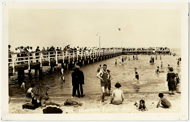 WB0084 WPG BEACH - PIER