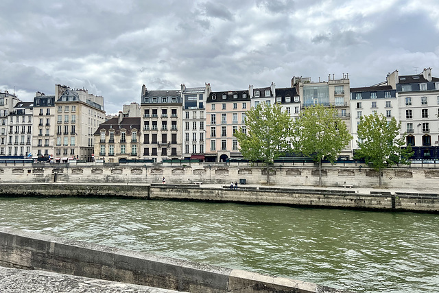 Paris 2024 – Quai des Grands Augustins and the River Seine