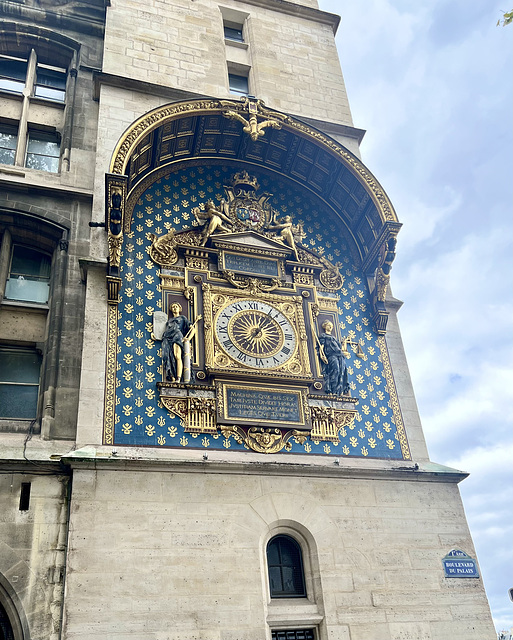 Paris 2024 – Conciergerie – Clock