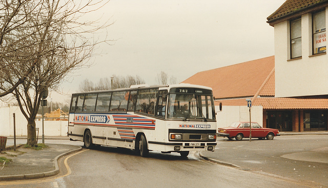 334/03 Premier Travel Services FWH 37Y at Mildenhall - Mar 1988 334/03 Premier Travel Services FWH 37Y at Mildenhall - Mar 1988