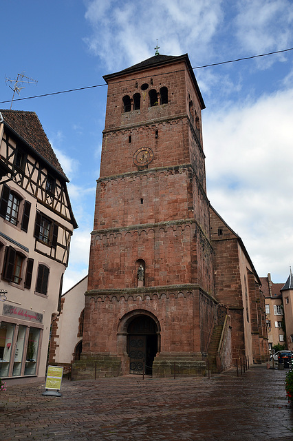 Saverne, Zabern, Notre-Dame-de-la-Nativité, Rue du Tribunal