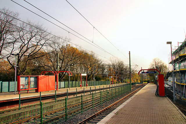 Haltestelle "Stadion" der Linie U45 (Dortmund-Innenstadt-West) / 8.11.2020