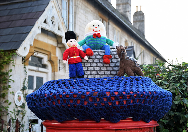 Puddletown Post Box Topper