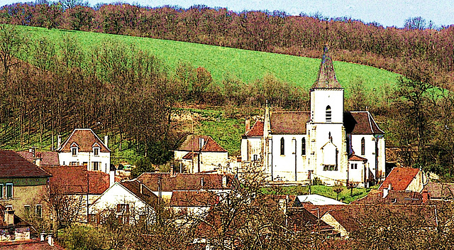 ... village au fond de la vallée ...