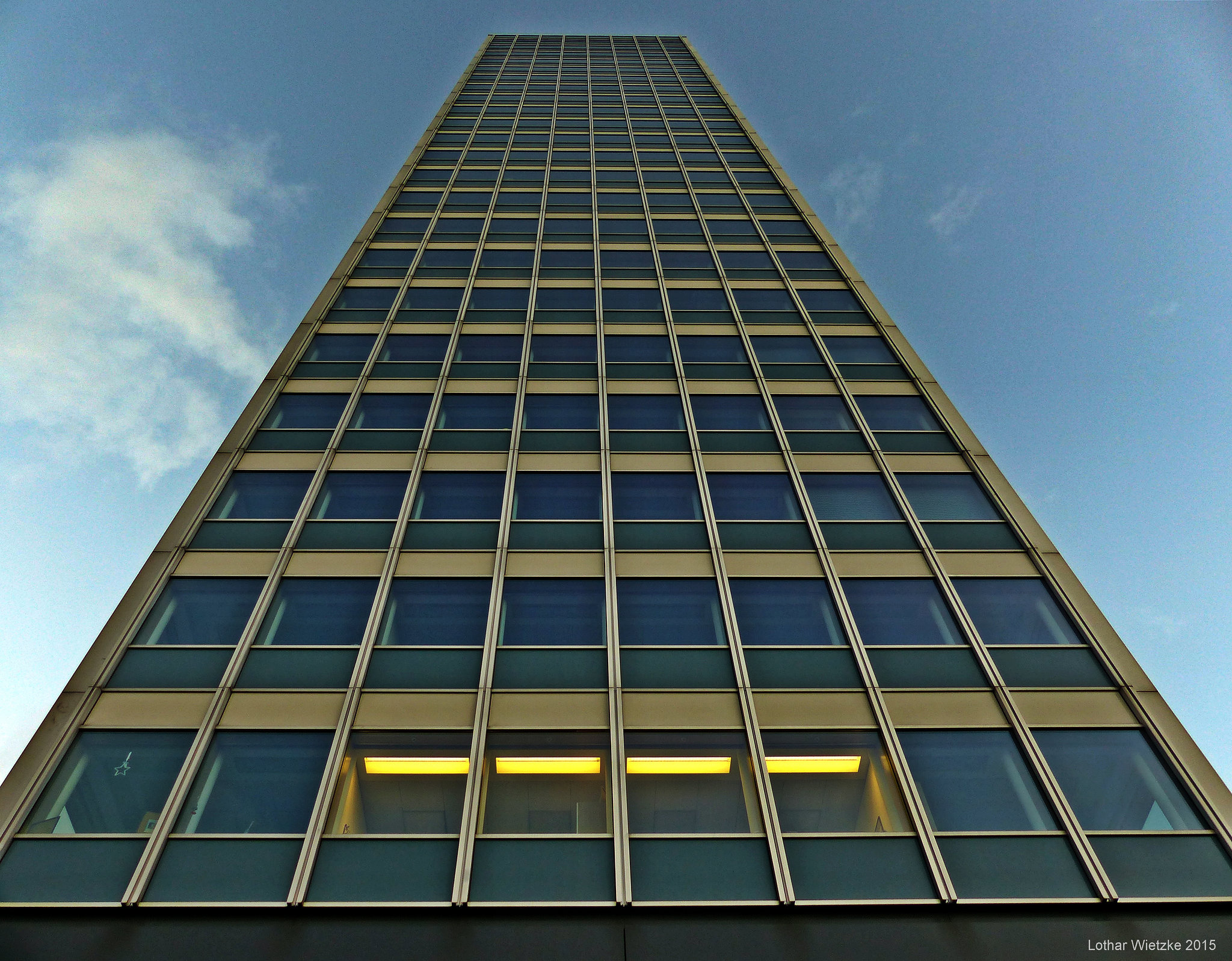 Düsseldorf - Mannesmann-Hochhaus, Bj. 1958