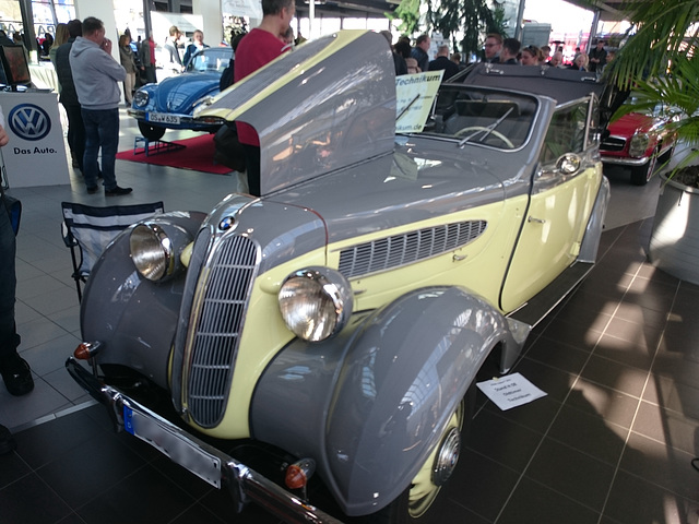 Oldtimer Austellung Autohaus Härtel 08.03.15 51