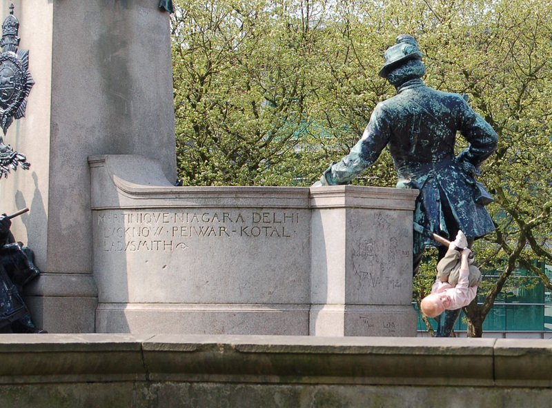 Monument to King’s Liverpool Regiment (1905 by Sir W. Goscombe John) in St John’s Gardens, Liverpool