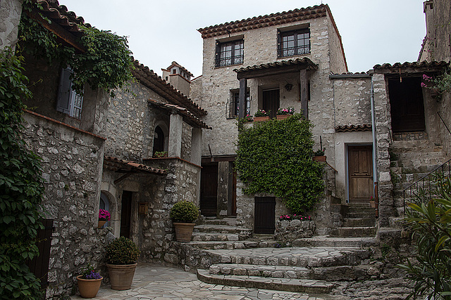 20150529 8343VRAw [R~F] Gourdon, Cote d'Azur