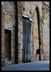 Doorway in bricks