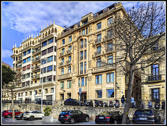 Sobre el puerto de Donostia  -   HFF