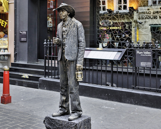 Diogenes in Chinatown – Gerrard Street, London, England