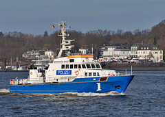 Das "alte" Küstenstreifenboot Bürgermeister Brauer von 1992  - Hamburg