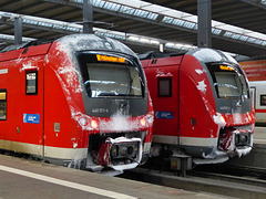 Class 440 duo at München Hbf - 10 January 2019